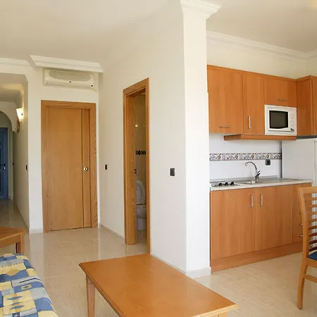 Cordial Marina Blanca 4*