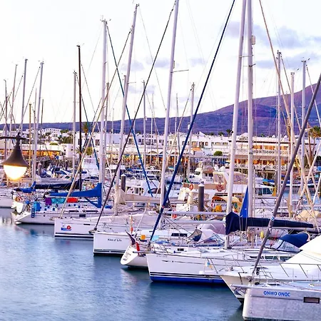 Cordial Marina Blanca 4*